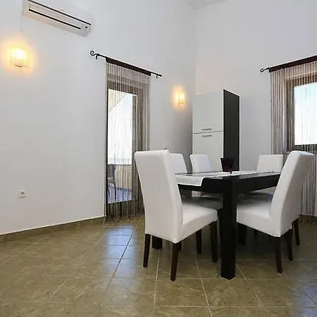 With A Parking Space Maslenica, Novigrad - 19060 Apartment *